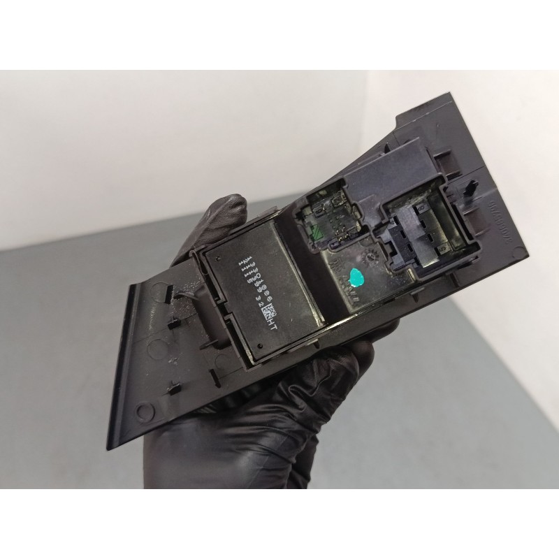 Recambio de mando elevalunas delantero derecho para opel astra j (p10) 1.7 cdti (68) referencia OEM IAM   