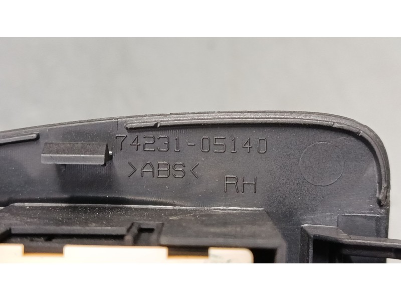 Recambio de mando elevalunas delantero derecho para toyota avensis (_t25_) 1.8 (zzt251_) referencia OEM IAM   