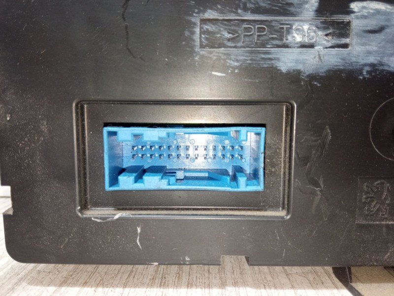 Recambio de mando calefaccion / a/a para citroën c3 ii (sc_) 1.4 hdi 70 (sc8hzc, sc8hr0, sc8hp4) referencia OEM IAM 96588239XT  