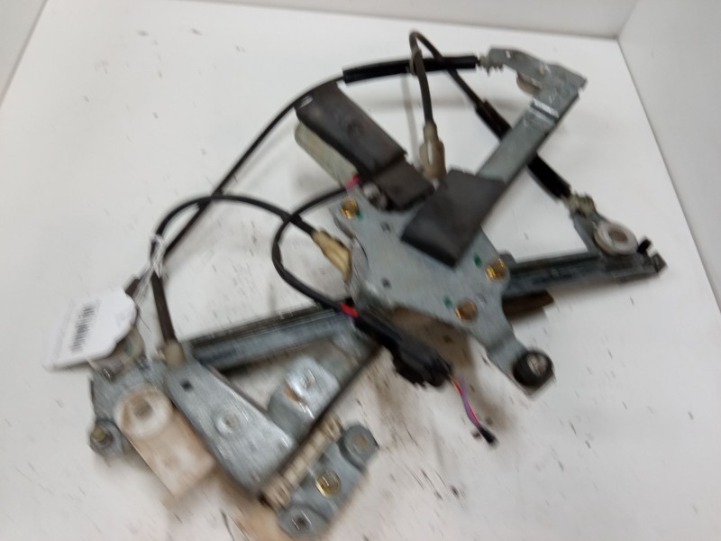 Recambio de elevalunas electrico delantero izquierdo para fiat barchetta (183_) 1.8 16v referencia OEM IAM 467244750  