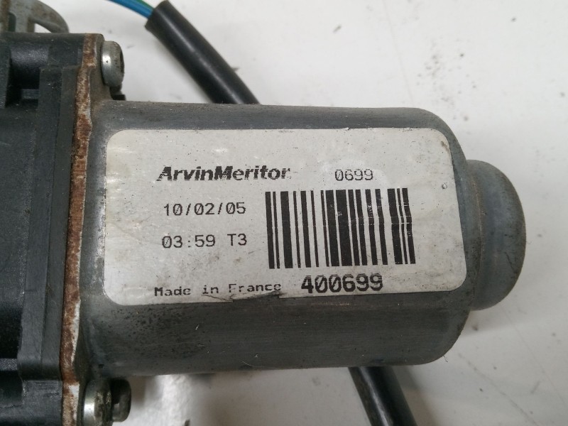 Recambio de elevalunas electrico delantero izquierdo para nissan almera tino (v10) 1.8 referencia OEM IAM 400699  