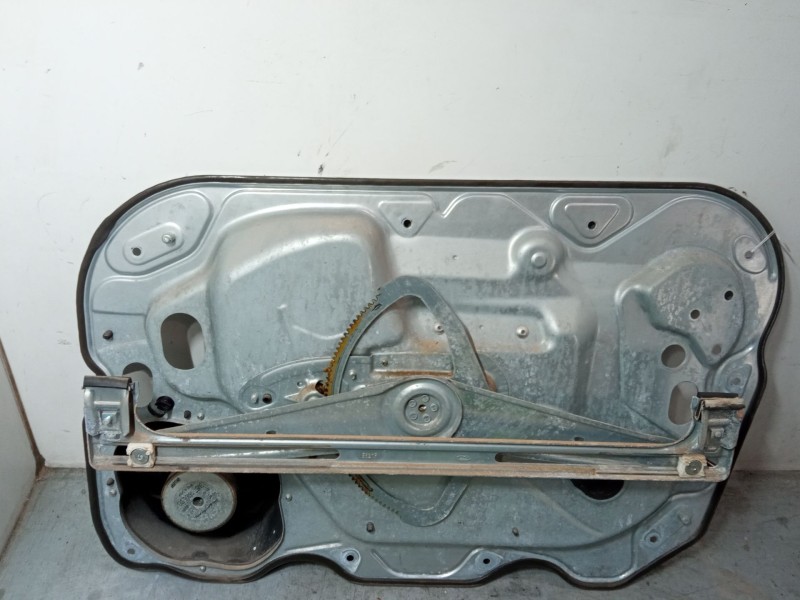 Recambio de elevalunas electrico delantero izquierdo para ford focus ii turnier (da_, ffs, ds) 1.6 referencia OEM IAM A12304593 