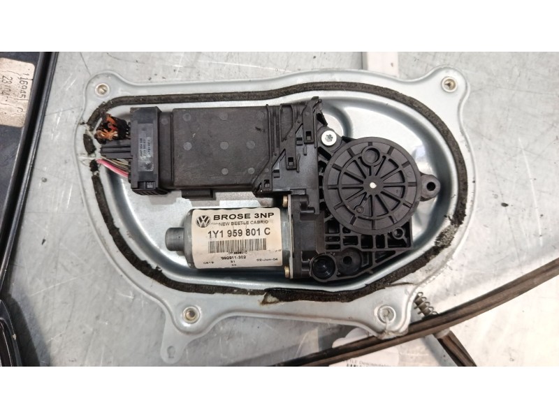 Recambio de elevalunas electrico delantero izquierdo para volkswagen new beetle descapotable (1y7) 2.0 referencia OEM IAM 992807