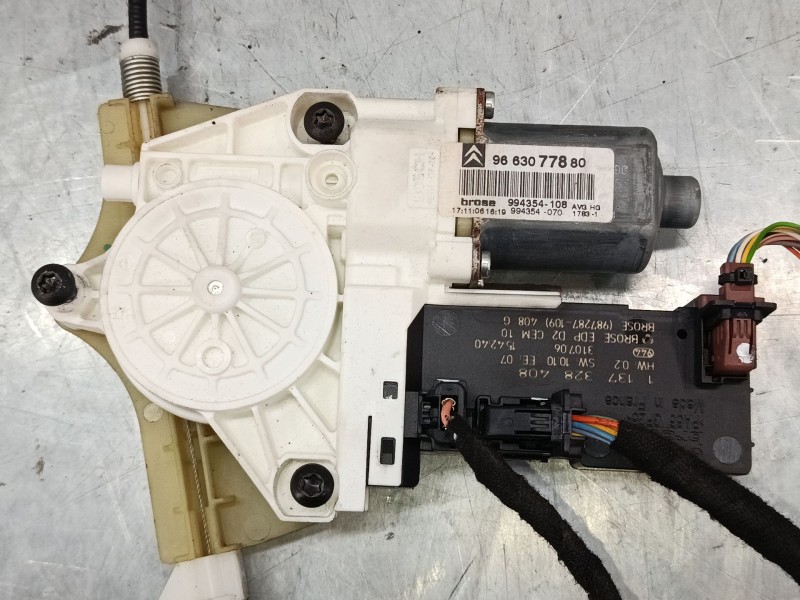 Recambio de elevalunas electrico delantero izquierdo para citroën c6 (td_) 2.7 hdi referencia OEM IAM 9650386180  