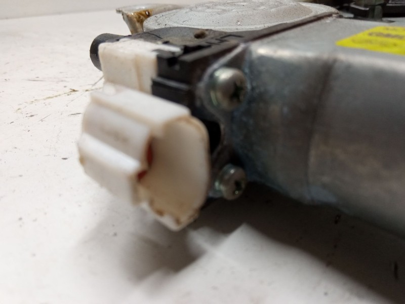 Recambio de elevalunas electrico delantero izquierdo para chevrolet aveo / kalos hatchback (t200) 1.2 referencia OEM IAM 9658573