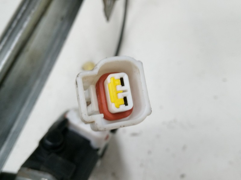 Recambio de elevalunas electrico delantero izquierdo para opel frontera b (u99) 2.2 dti (6b_66, 6b_76) referencia OEM IAM   