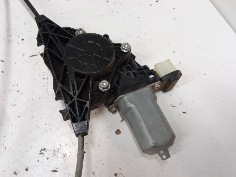 Recambio de elevalunas electrico delantero izquierdo para nissan x-trail ii (t31) 2.0 dci referencia OEM IAM   