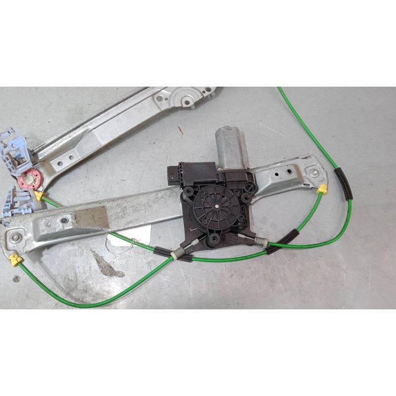 Recambio de elevalunas electrico derecho 3p para opel corsa d (s07) 1.3 cdti (l08, l68) referencia OEM IAM   