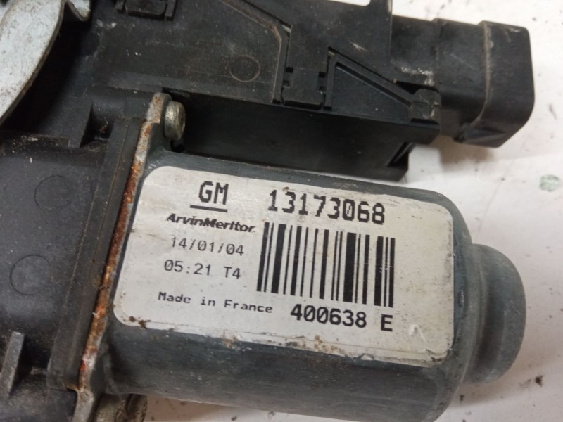 Recambio de elevalunas electrico delantero izquierdo para opel combo tour 1.7 dti 16v referencia OEM IAM GM13173068  