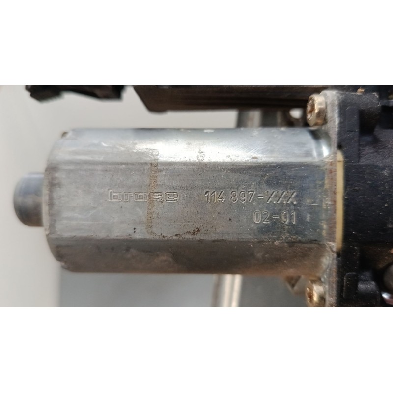 Recambio de elevalunas electrico trasero derecho para mercedes-benz clase a (w168) a 160 (168.033, 168.133) referencia OEM IAM 1