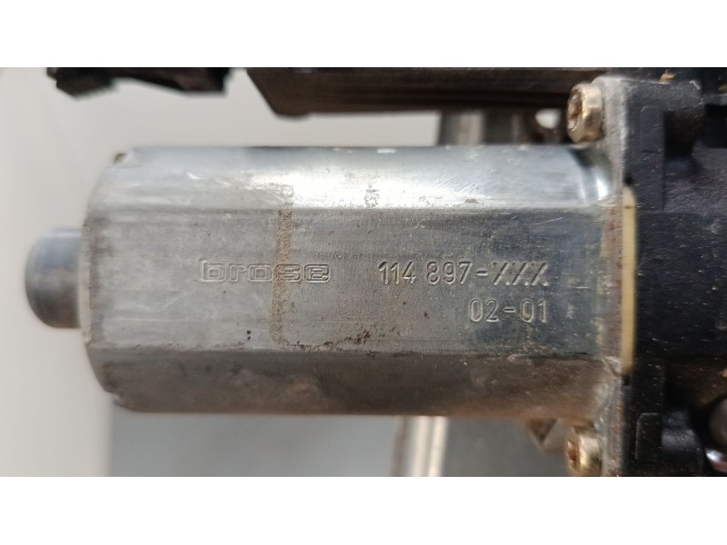 Recambio de elevalunas electrico trasero derecho para mercedes-benz clase a (w168) a 160 (168.033, 168.133) referencia OEM IAM 1