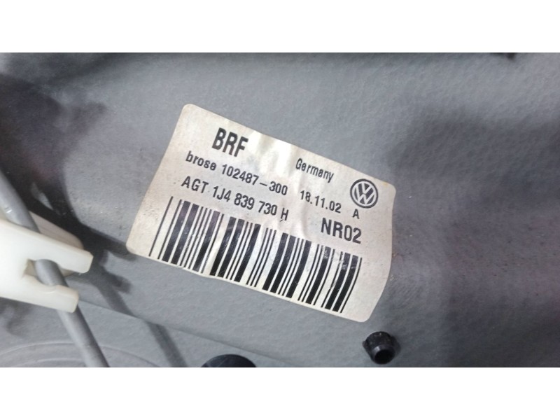 Recambio de elevalunas electrico trasero derecho para volkswagen golf iv (1j1) 1.6 16v referencia OEM IAM 1C0959812A  