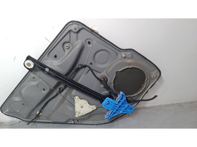Recambio de elevalunas electrico trasero derecho para volkswagen golf iv (1j1) 1.6 16v referencia OEM IAM 1C0959812A  