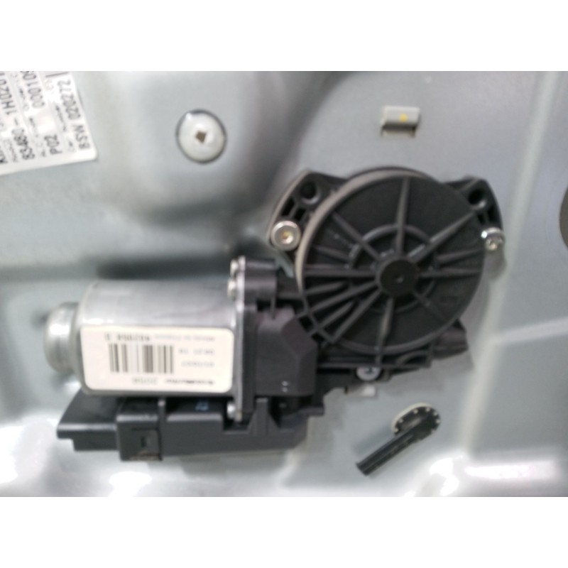 Recambio de elevalunas electrico trasero derecho para kia cee´d sw (ed) 2.0 crdi 140 referencia OEM IAM 834801H020  