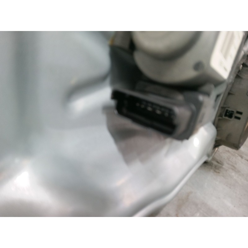 Recambio de elevalunas electrico trasero derecho para kia cee´d sw (ed) 2.0 crdi 140 referencia OEM IAM 834801H020  