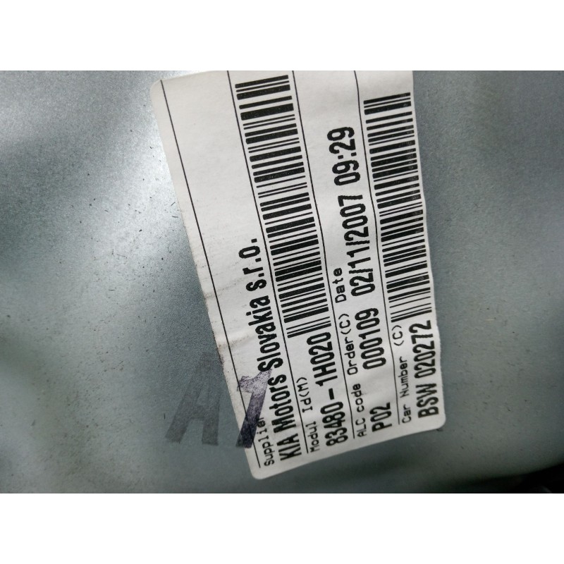 Recambio de elevalunas electrico trasero derecho para kia cee´d sw (ed) 2.0 crdi 140 referencia OEM IAM 834801H020  