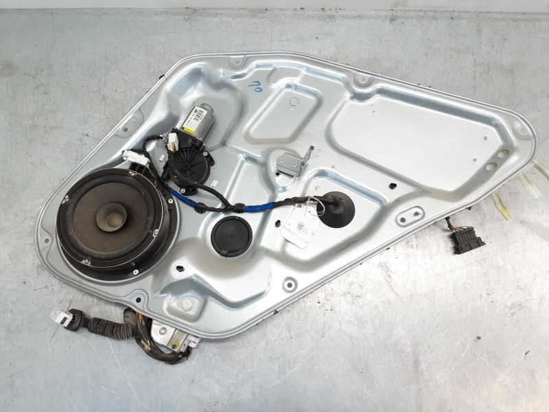 Recambio de elevalunas electrico trasero derecho para hyundai sonata v (nf) 2.0 crdi referencia OEM IAM 400898  