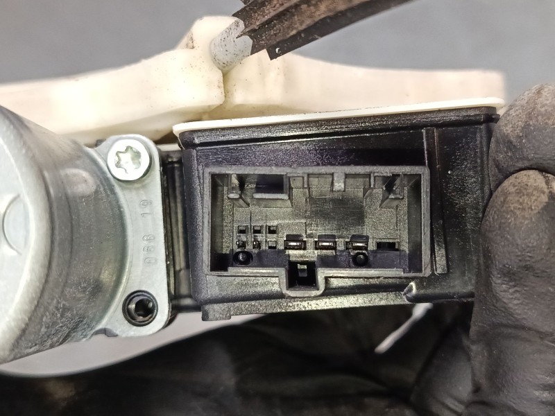 Recambio de elevalunas electrico trasero derecho para seat ibiza v (kj1, kjg) 1.0 referencia OEM IAM 6F0839462A  