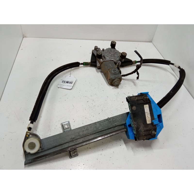 Recambio de elevalunas electrico trasero derecho para ford mondeo i sedán (gbp) 2.0 i 16v referencia OEM IAM 0130821507  