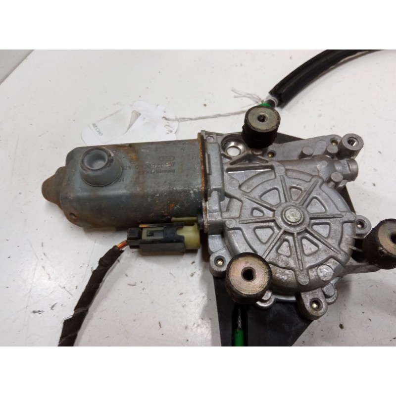 Recambio de elevalunas electrico trasero derecho para ford mondeo i sedán (gbp) 2.0 i 16v referencia OEM IAM 0130821507  