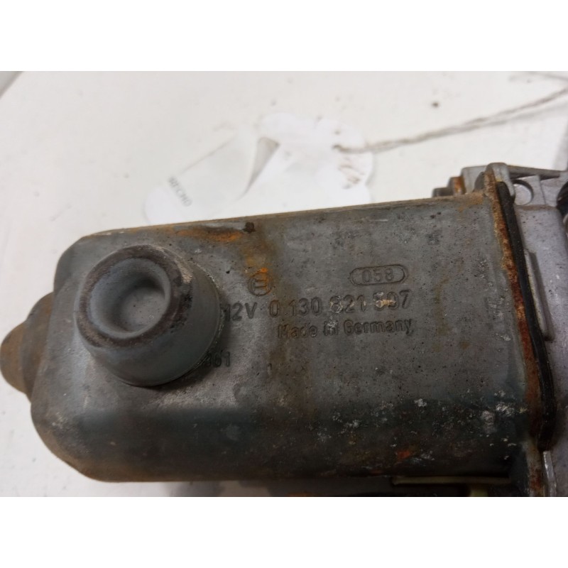 Recambio de elevalunas electrico trasero derecho para ford mondeo i sedán (gbp) 2.0 i 16v referencia OEM IAM 0130821507  