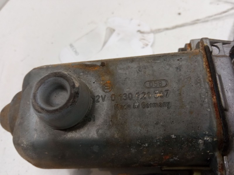 Recambio de elevalunas electrico trasero derecho para ford mondeo i sedán (gbp) 2.0 i 16v referencia OEM IAM 0130821507  