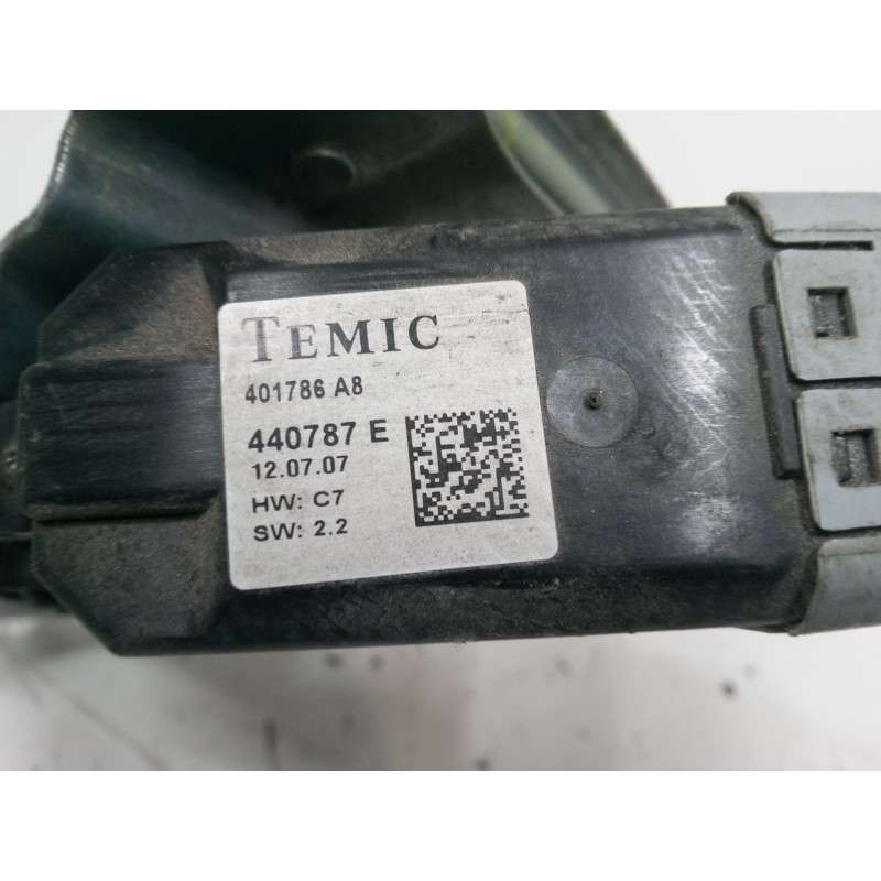 Recambio de elevalunas electrico trasero derecho para citroën c4 grand picasso i (ua_) 2.0 hdi 138 referencia OEM IAM 401786A8  