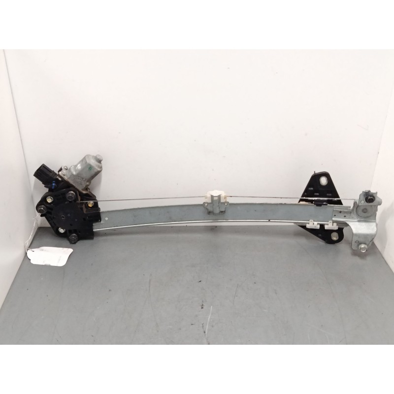 Recambio de elevalunas electrico trasero derecho para honda civic viii hatchback (fn, fk) 1.8 (fn1, fk2) referencia OEM IAM   