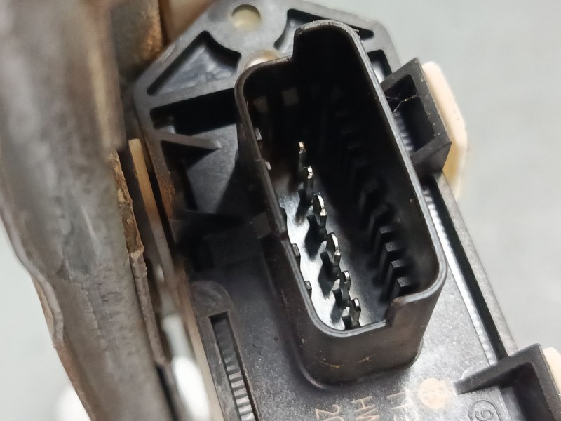 Recambio de elevalunas electrico trasero derecho para citroën c4 i (lc_) 1.6 hdi referencia OEM IAM 1137328165  