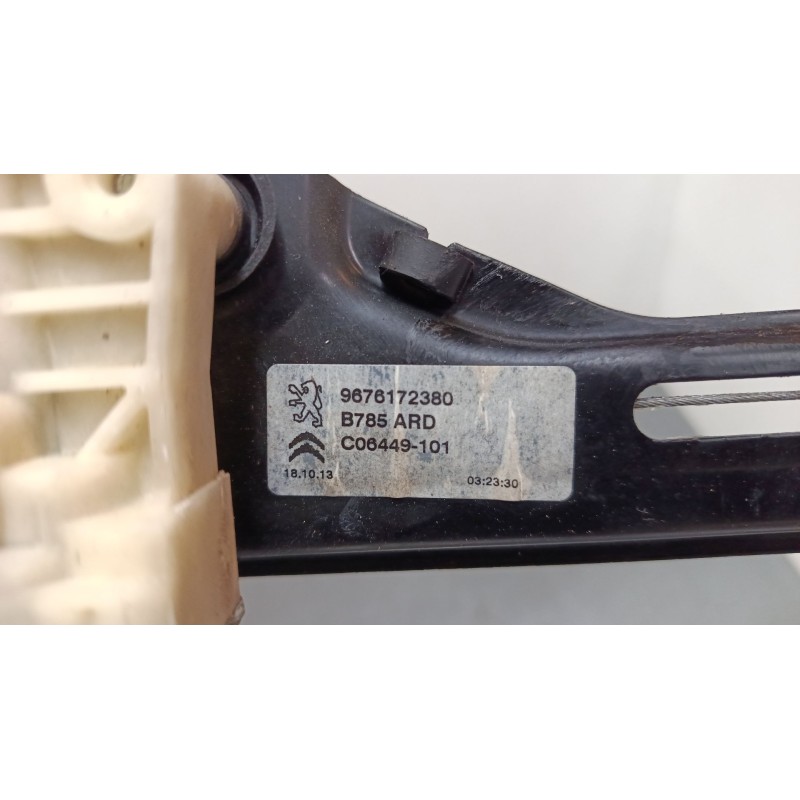 Recambio de elevalunas electrico trasero derecho para citroën c4 picasso ii 1.6 hdi 90 referencia OEM IAM 9676172380  