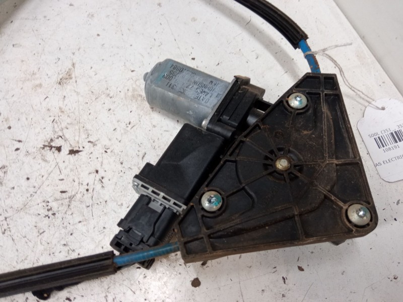 Recambio de elevalunas electrico trasero derecho para fiat 500l (351_, 352_) 1.4 (199lyb1b) referencia OEM IAM 5000884  