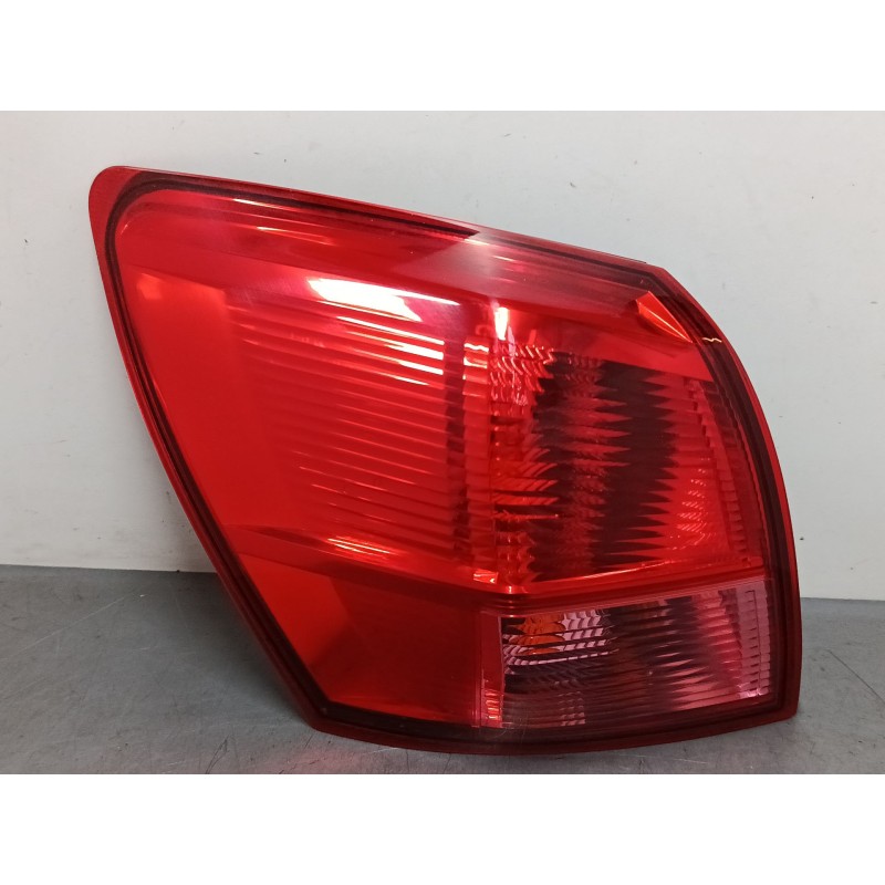 Recambio de piloto trasero izquierdo para nissan qashqai i (j10, nj10) 2.0 dci a las 4 ruedas referencia OEM IAM   