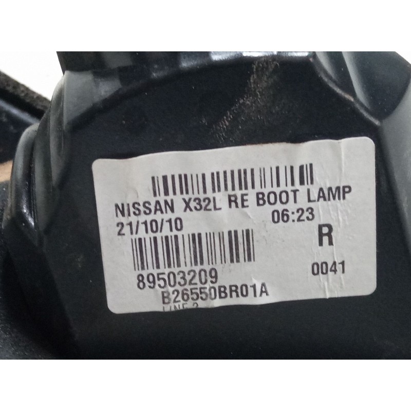 Recambio de piloto trasero porton derecho para nissan qashqai i (j10, nj10) 1.5 dci referencia OEM IAM 89503209  