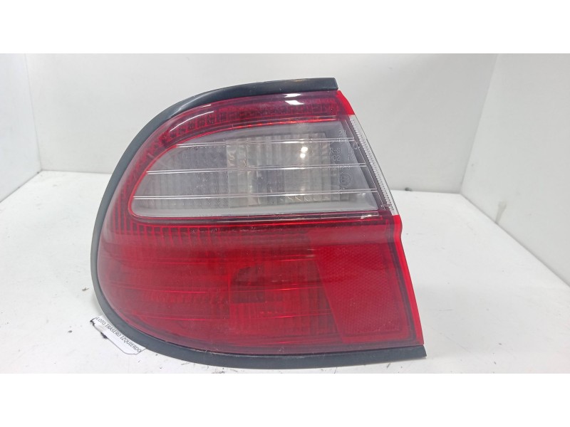 Recambio de piloto trasero izquierdo para nissan almera i (n15) 1.6 referencia OEM IAM   