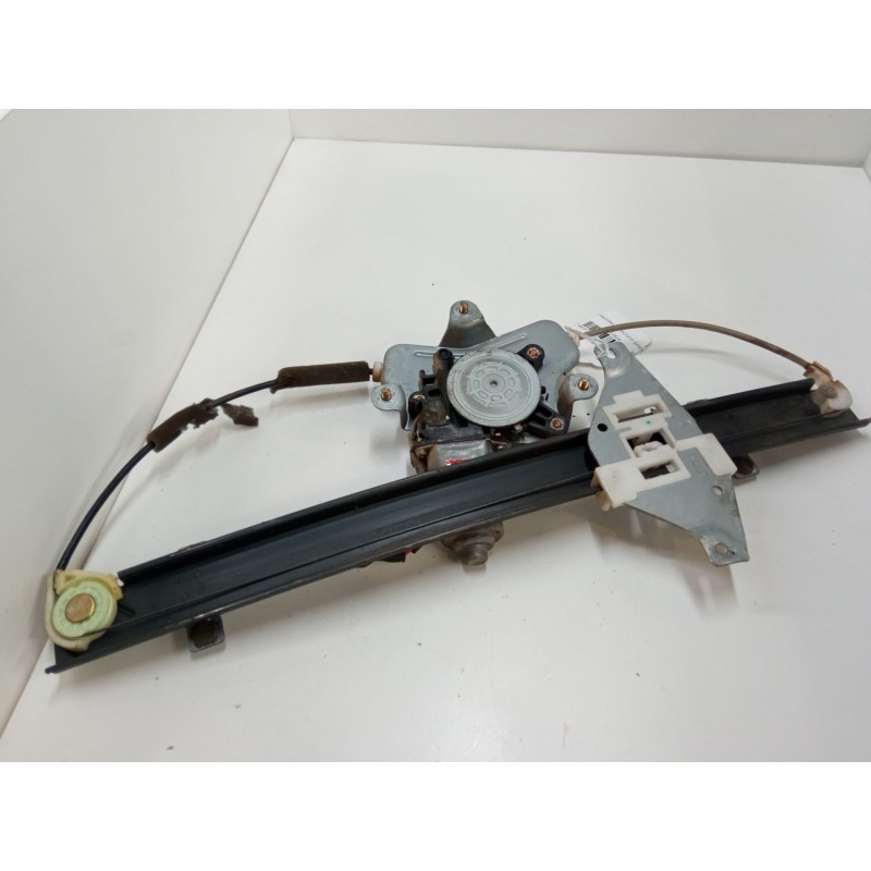 Recambio de elevalunas electrico trasero derecho para ssangyong rexton / rexton ii (gab_) 2.7 xdi referencia OEM IAM 88100-0801 