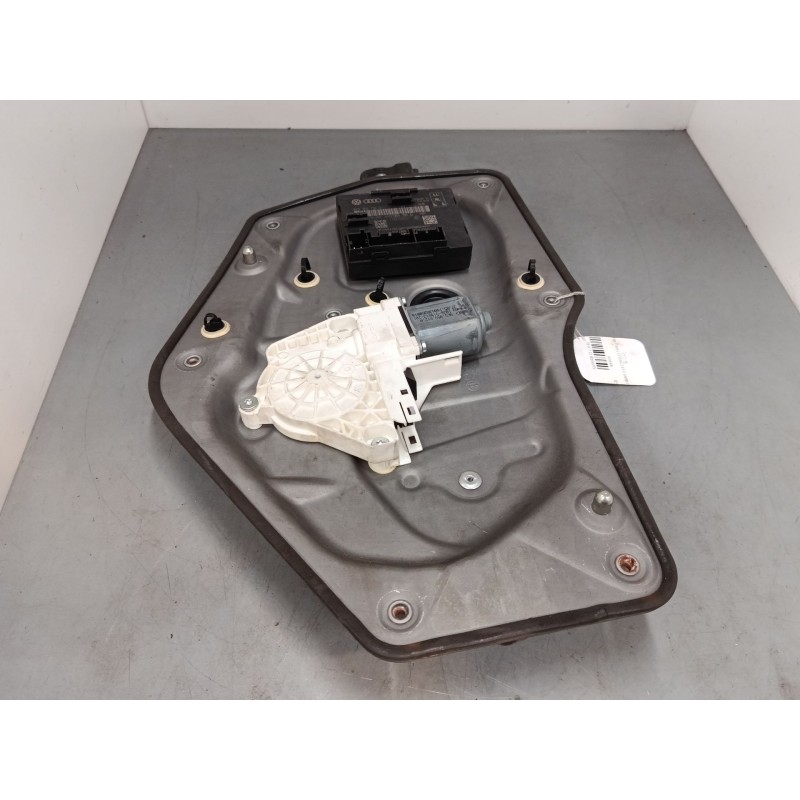 Recambio de elevalunas electrico trasero derecho para skoda superb ii (3t4) 2.0 tdi 16v referencia OEM IAM 8X0 959 795 D  