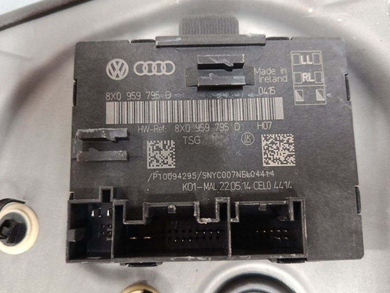Recambio de elevalunas electrico trasero derecho para skoda superb ii (3t4) 2.0 tdi 16v referencia OEM IAM 8X0 959 795 D  