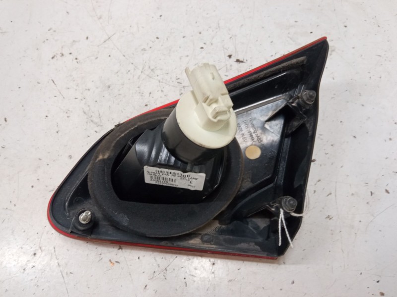 Recambio de piloto trasero porton izquierdo para nissan qashqai i (j10, nj10) 1.5 dci referencia OEM IAM 89503189  