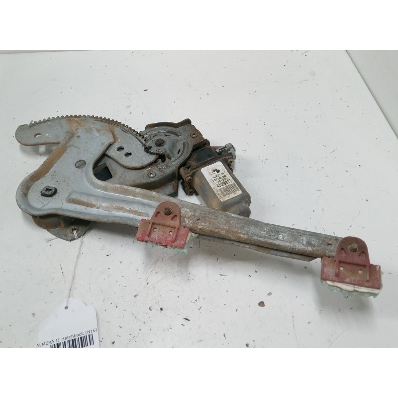 Recambio de elevalunas electrico trasero derecho para nissan almera ii hatchback (n16) 2.2 di referencia OEM IAM 400689T1  