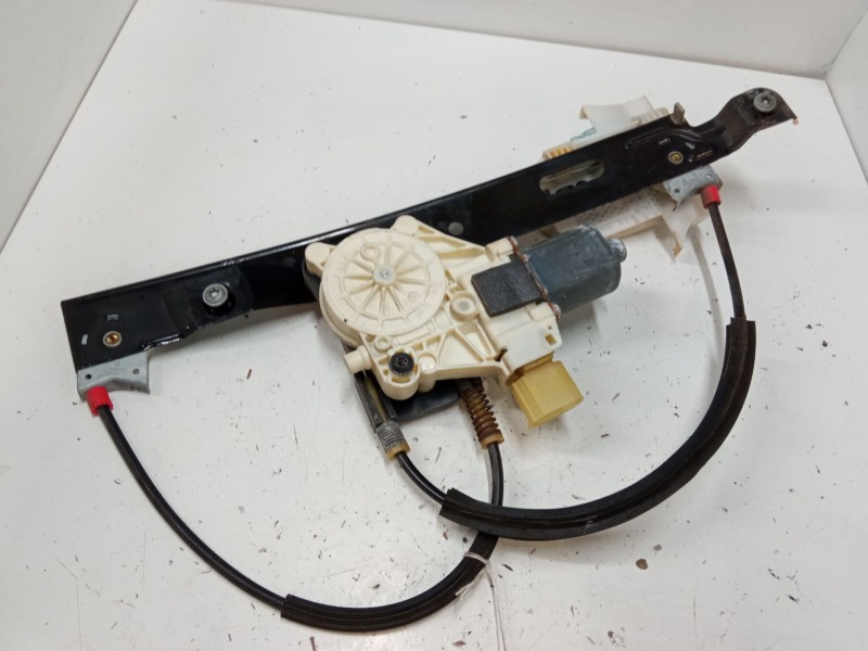 Recambio de elevalunas electrico trasero derecho para ford mondeo iv (ba7) 2.0 tdci referencia OEM IAM 0130822287  