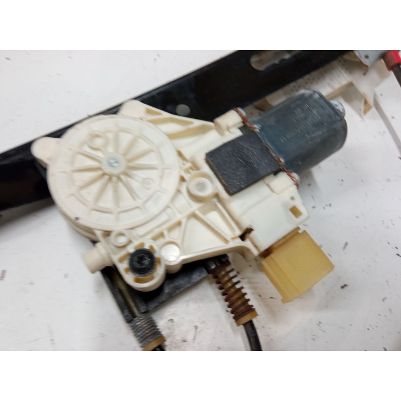 Recambio de elevalunas electrico trasero derecho para ford mondeo iv (ba7) 2.0 tdci referencia OEM IAM 0130822287  