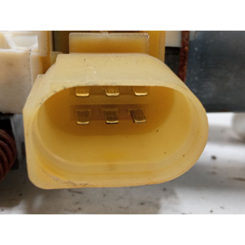 Recambio de elevalunas electrico trasero derecho para ford mondeo iv (ba7) 2.0 tdci referencia OEM IAM 0130822287  