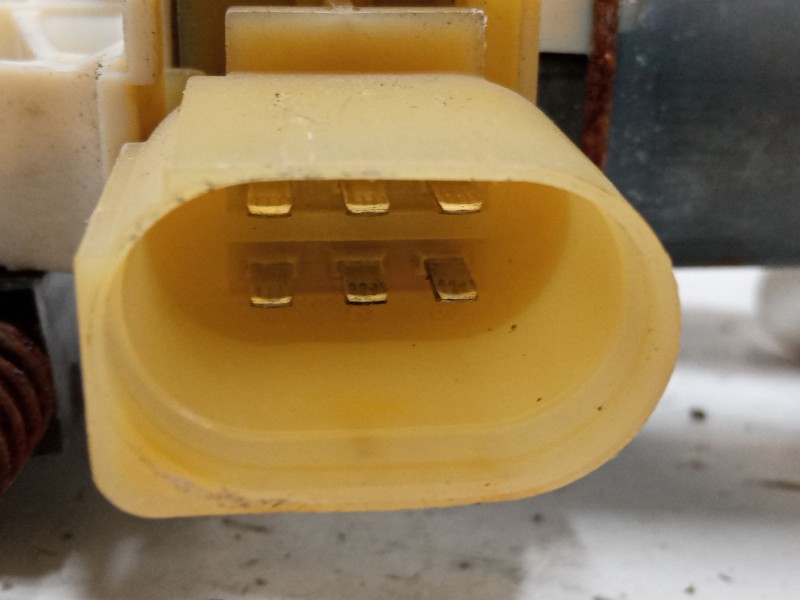 Recambio de elevalunas electrico trasero derecho para ford mondeo iv (ba7) 2.0 tdci referencia OEM IAM 0130822287  