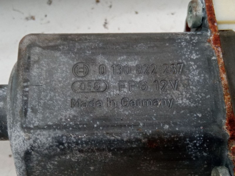 Recambio de elevalunas electrico trasero derecho para ford mondeo iv (ba7) 2.0 tdci referencia OEM IAM 0130822287  