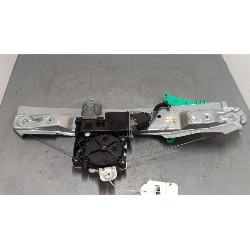 Recambio de elevalunas electrico trasero derecho para opel astra j (p10) 1.4 turbo (68) referencia OEM IAM 13350763  