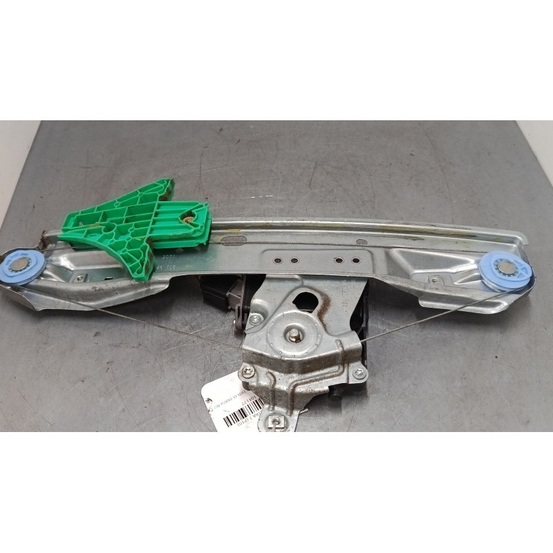 Recambio de elevalunas electrico trasero derecho para opel astra j (p10) 1.4 turbo (68) referencia OEM IAM 13350763  