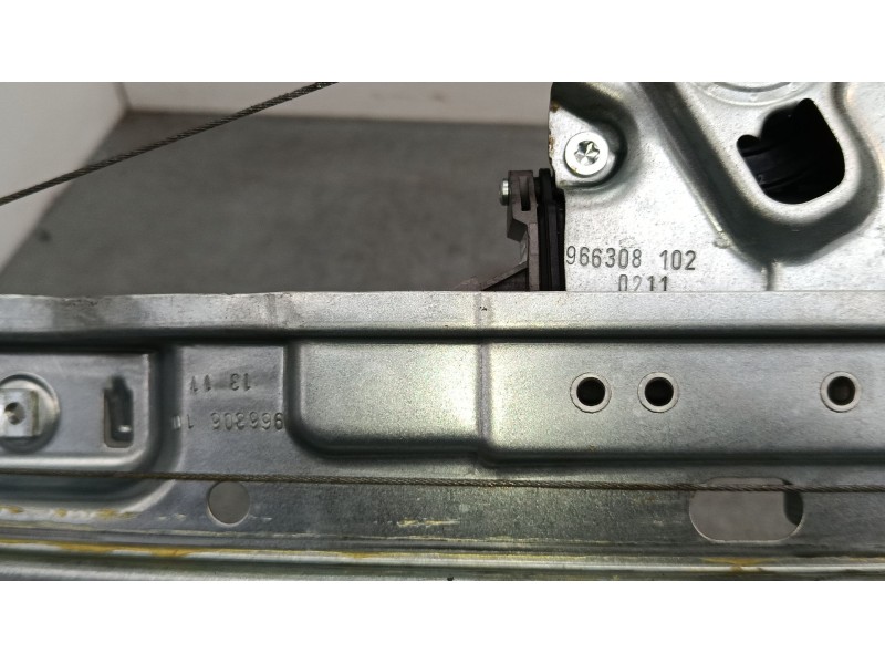 Recambio de elevalunas electrico trasero izquierdo para opel insignia a (g09) 2.0 cdti (68) referencia OEM IAM 20952450LH  