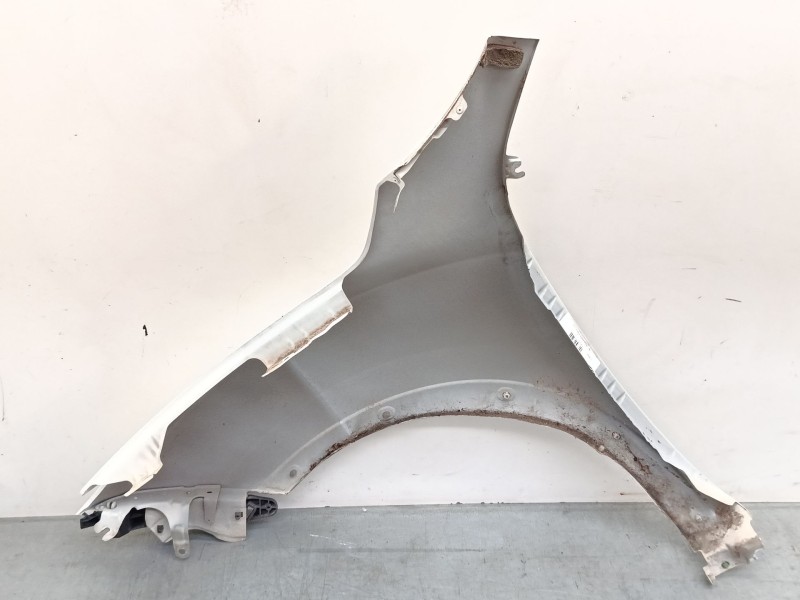 Recambio de aleta delantera derecha para nissan juke (f15) 1.2 dig-t referencia OEM IAM 41007374522  