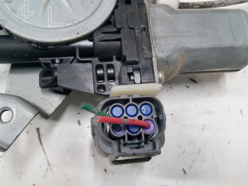 Recambio de elevalunas electrico trasero izquierdo para nissan x-trail ii (t31) 2.0 dci referencia OEM IAM   