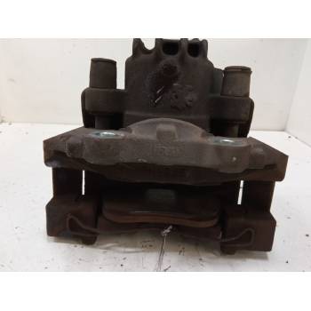 PINZA FRENO DELANTERA DERECHA 4400V8 